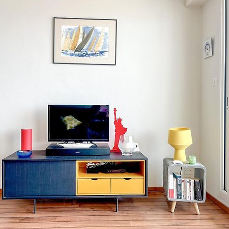 Appartement Les Pieds Dans Leau Acces Direct Sur La Cote Sauvage - 2 Pers Les Sables-d'Olonne Ngoại thất bức ảnh